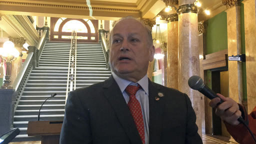 Roque "Rocky" De La Fuente (R)